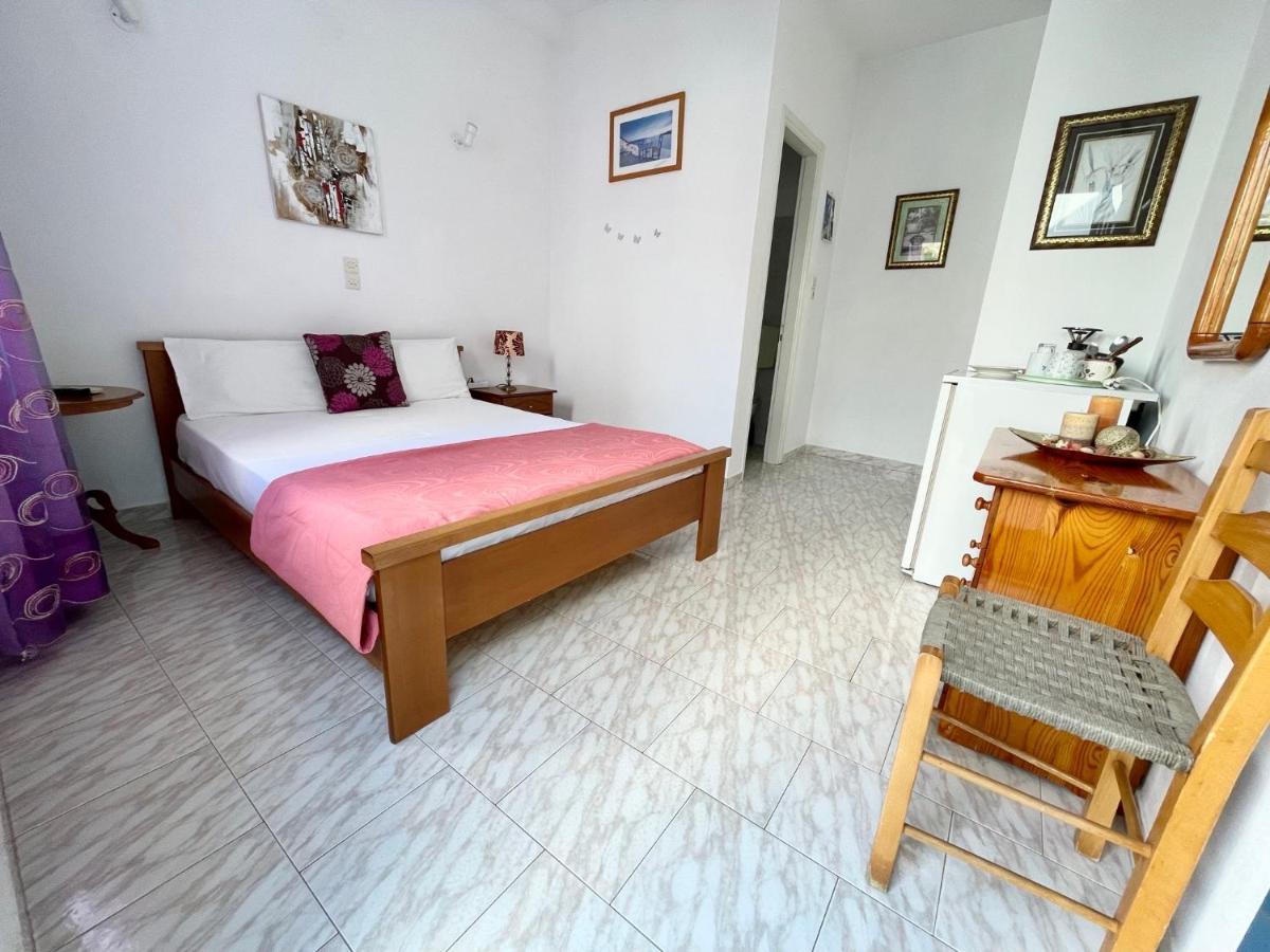 Theodora Rooms Kamares  Zewnętrze zdjęcie